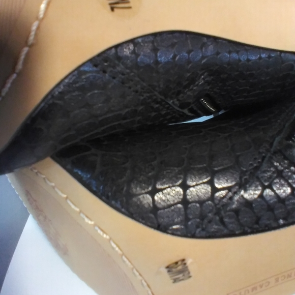 Gorgeous pair of Vince Camuto Armonda Slouchy Boots, Black Leather. NWOT - Picture 5 of 6